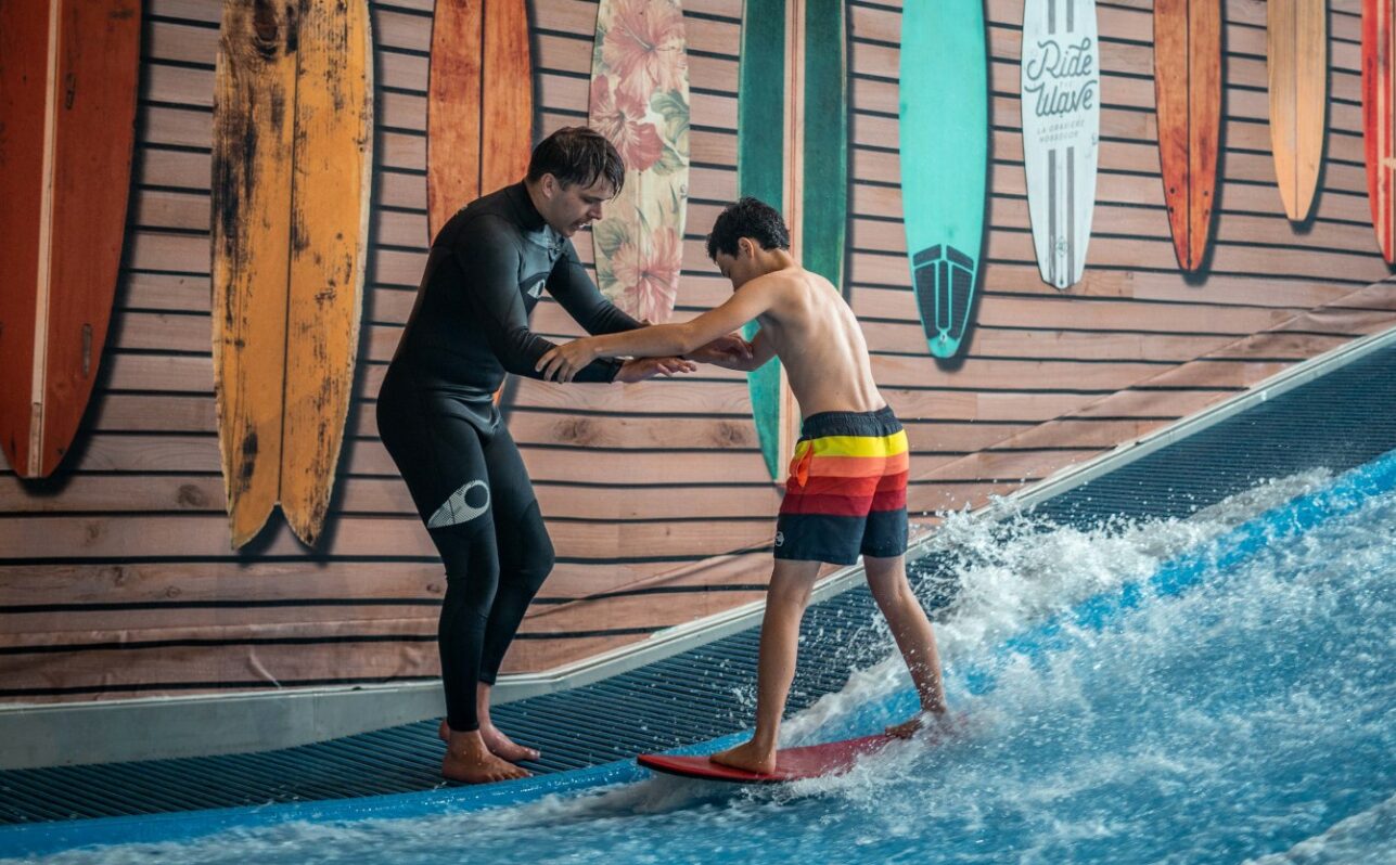 Surf-flowboard-UP2PLAY-vague