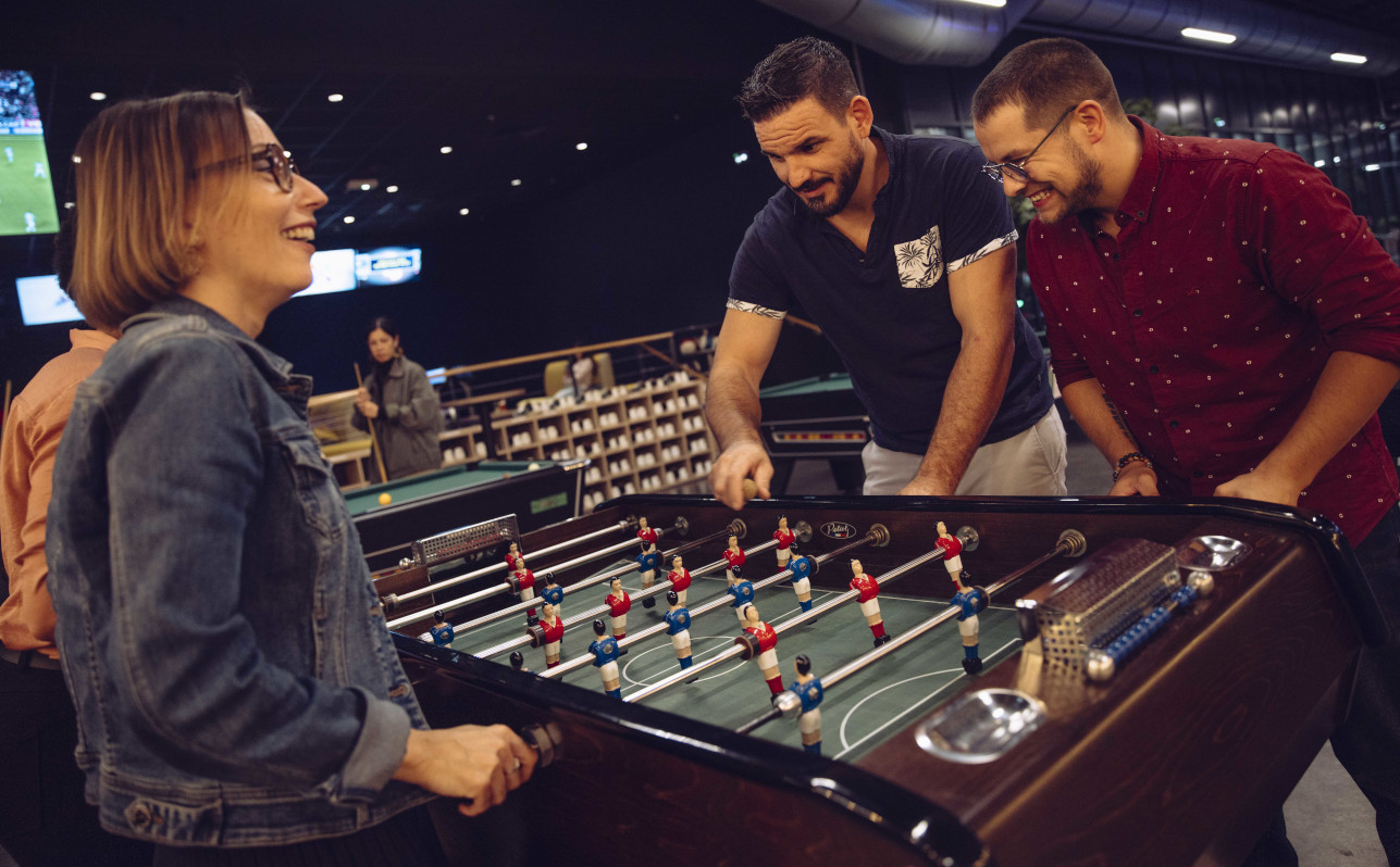UP2PLAY jeux de bar